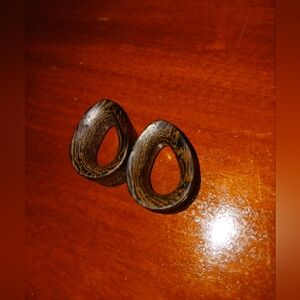 Wenge wood teardrop tunnels, only tried on once size 7/8" or 22mm